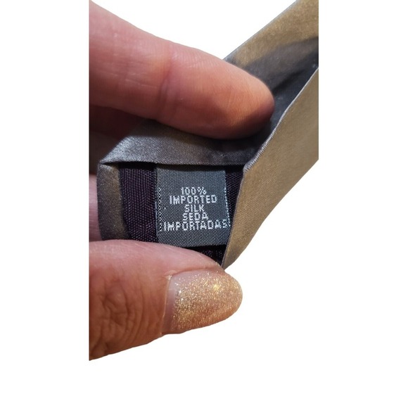 Arrow Tie Gray Color Satin Finish 100% Silk Power Classic Designer Tie 57 X 4 - Picture 8 of 12